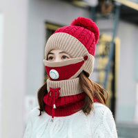 Warm knitted hat for cycling