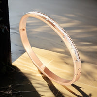 Womens High-end Non-fading Versatile Light-luxury Stainless Steel Bracelet