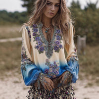 Loose-fitting Casual Womens Shirt With A V-neck And A Printed Design