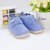 Soft soles will not slip off your shoes