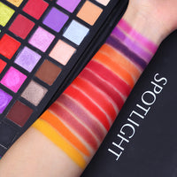 40 color Spotlight eye shadow plate