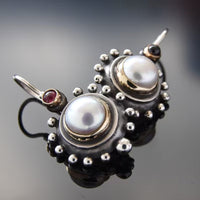 Round White Gold Inlaid Red Diamond Earrings
