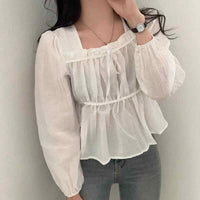 Retro Square Collar Lace Pleated Waisted Long-sleeved Shirt