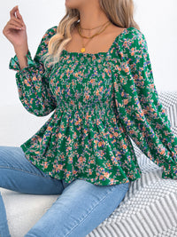 Women's Casual Square Neck Bell Sleeve Floral Print Chiffon Vacation Top