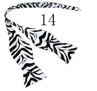 Fashion Tie Color Hand-played Streamer Gourd Collar