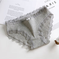 Thread Princess Low-waist Briefs With Cotton