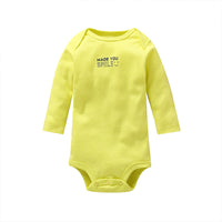 Baby jumpsuit with long sleeves
