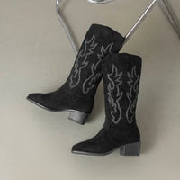 Womens Retro Embroidered Western Cowboy Boots