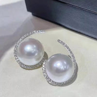 Elegant And Refined Earrings For Women