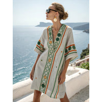 Loose-fitting Plus-size Dress With Three-quarter-length Sleeves
