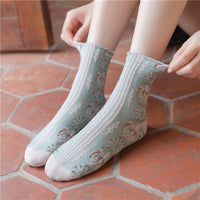 Palace Style Green Middle Tube Retro Autumn And Winter Socks Women