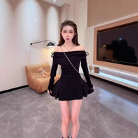 French-style Gentle Vacation Dress Black Velvet Slip Dress With A One-shoulder Neckline