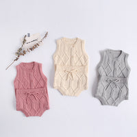 Knitted children's suit