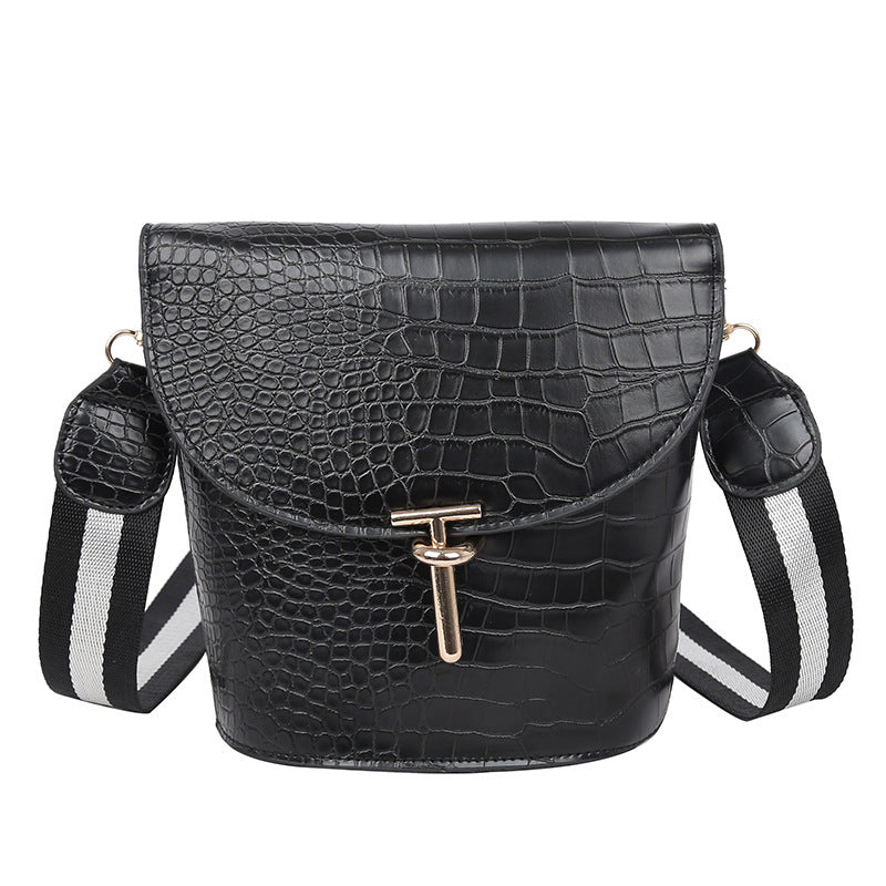 Women's retro shoulder bag