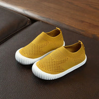 Flying woven breathable mesh sneakers