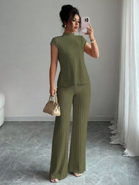 Solid-color Short-sleeve Top And Ribbed Casual Pants Set