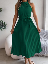 Women's Elegant Stand Collar Sleeveless Tie Waist Pleated Maxi Dress