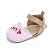 Autumn New Girl Baby Toddler Shoes Embroidered