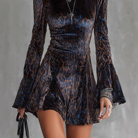 Fashionable Minimalist And Slim Fit Womens Dress