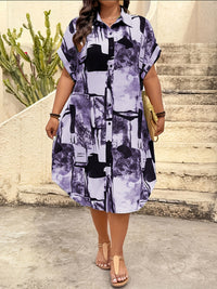 Womens Casual Shirt With A Turn Down Collar Batwing Sleeves And A Geometric Print