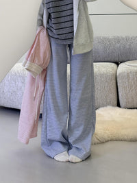 Comfortable Fleece-Lined Striped Jogger Pants