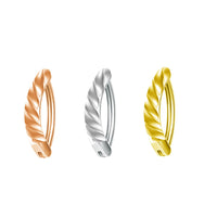 Minimalist And Personalized Female Navel Ring Puncture