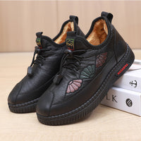 Women's Winter Fleece-lined Thermal Cotton Boots Leather Waterproof Snow Boots Non-slip Soft Bottom Mom Shoes Thickened