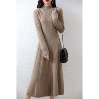 Base Skirt Paired With A Dress Featuring A High-neck Design And A Length Below The Knee