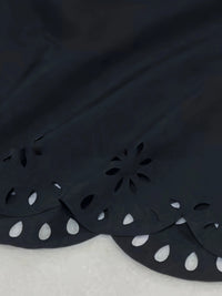 Women's Solid Color Wavy Ankle Belt Shorts