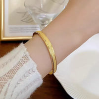Girls Alloy Gilded Sand Gold Frosted Snap Bracelet