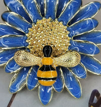 European And American New Enamel Sunflower Daisy Flower Bee Brooch Flower