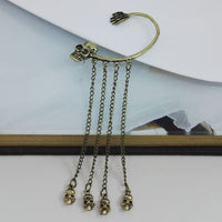 European And American Punk Rock Wind Ghost Hand Skull Su Ear Hanging