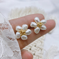 Irregular-shaped Freshwater Baroque Pearl Petal Earrings