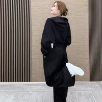 Womens Sportswear A Stylish Minimalist And Relaxed Three-piece Set