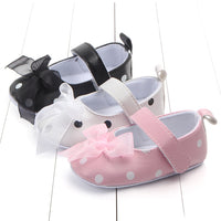 Fashion Bow Dot Female Baby Shoes
