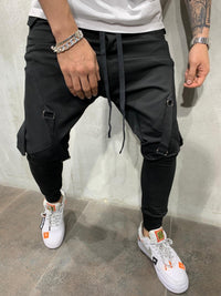 Men's sweatpants tethered