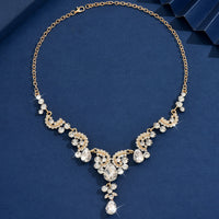 Vintage High-end Clavicle Necklace For Women