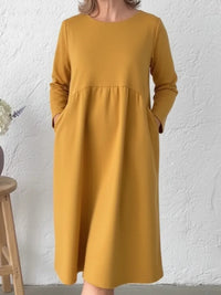 Solid-color Pleated Crew-neck Long-sleeve Dress With Pockets