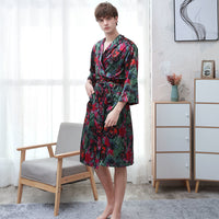 Ice Silk Couple Pajamas Sexy Pajamas Women Short-sleeved Thin Suit