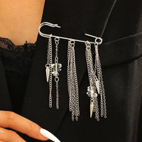 Heart-shaped Rivet Star Four-Pointed Star Tassel Brooch