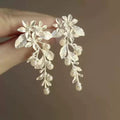 French Retro Minimalist Flower Pearl Earrings