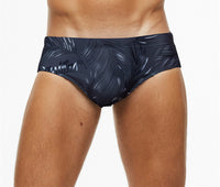 Men's Swimming Briefs With Printed Stitching To Prevent Embarrassment