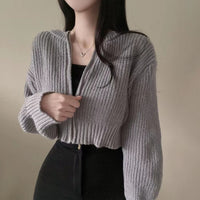 Niche Zipped Round Neck Loose Waist Trimming Short