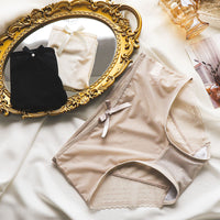 Women's Lace Underwear Sexy Fashion Ultra-thin Mesh Traceless Ventilation