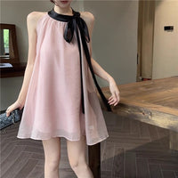 French-style Loose-fit Tie-up Halter Dress