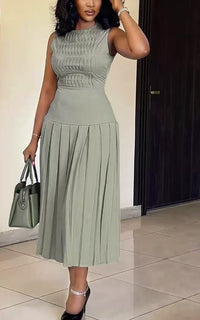 Fashionable Slim-fit Solid-color Dress For Women