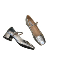 Retro Hong Kong Style Wine Red Chunky Heeled Pumps