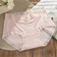 Mulberry Silk Crotch Mid Waist Traceless Triangle Lace Panties