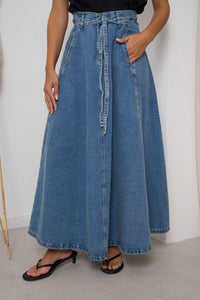 SpringSummer New High Waisted Slimming Casual Denim Midi Skirt
