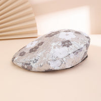 European And American Trendy Fashion Small Sequin Flower Beret, A Versatile Style That Suits All Occasions. A Painter's Hat, Perfect For Outdoor Photography.